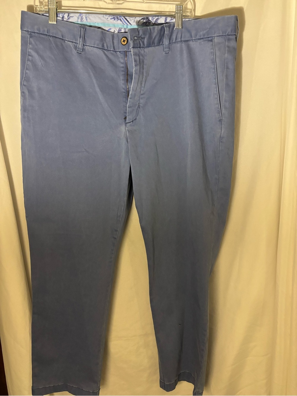 Tommy Bahama Men's Light Blue Chinos